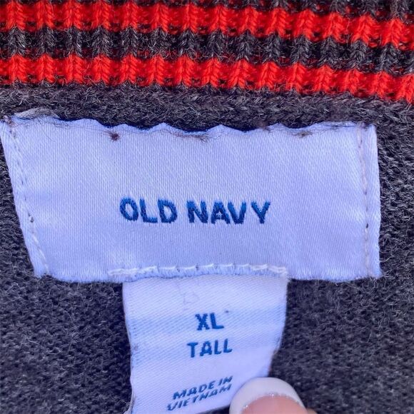 Old Navy Women's XL Tall Gray Sweater Heart Detail Scoop Neck Pullover - Picture 8 of 8